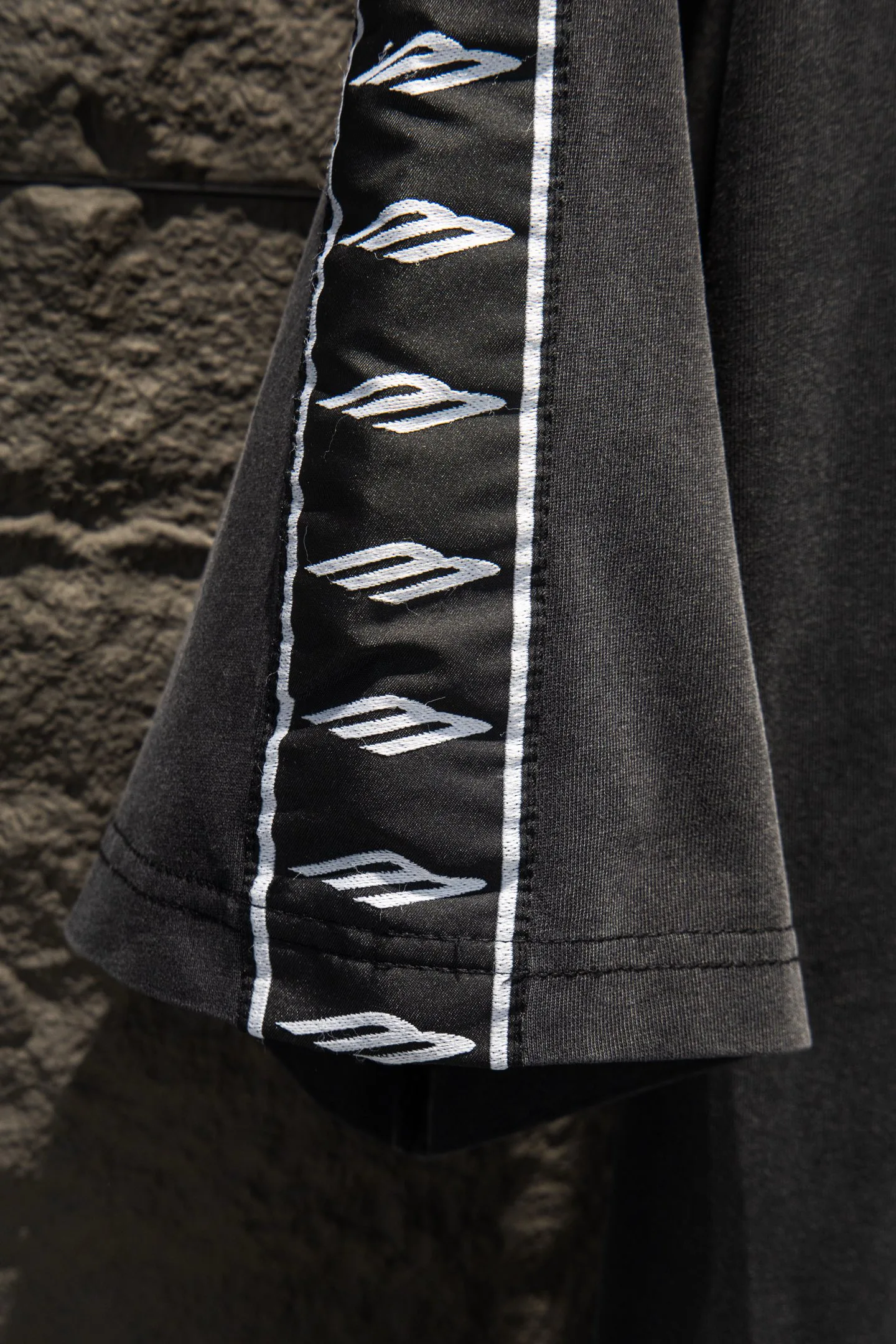 Футболки Женские Balenciaga 9596368