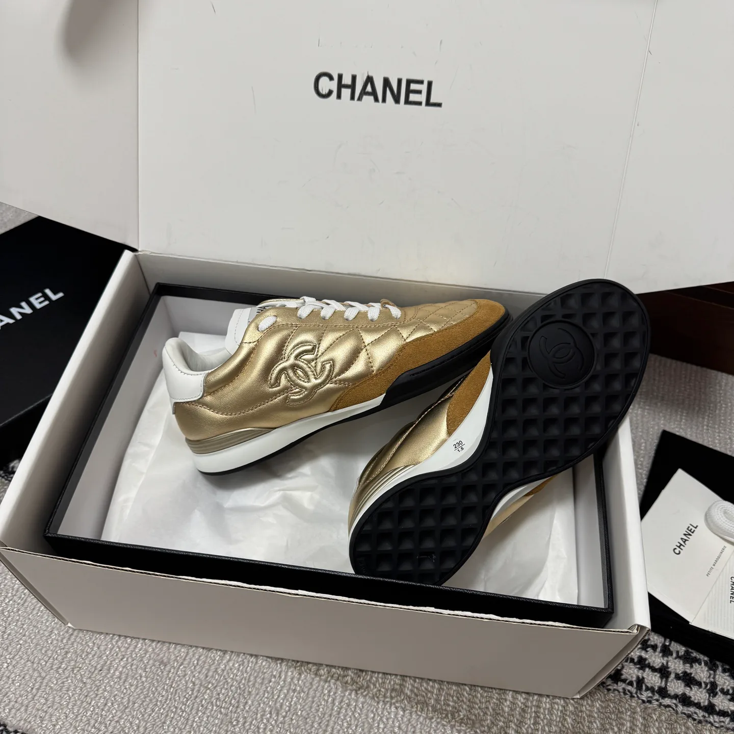 Кроссовки Женские Chanel 947300