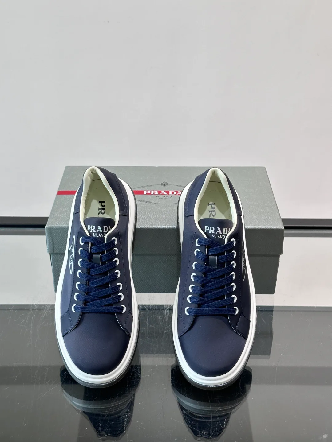 Кроссовки Мужские Prada 17913729