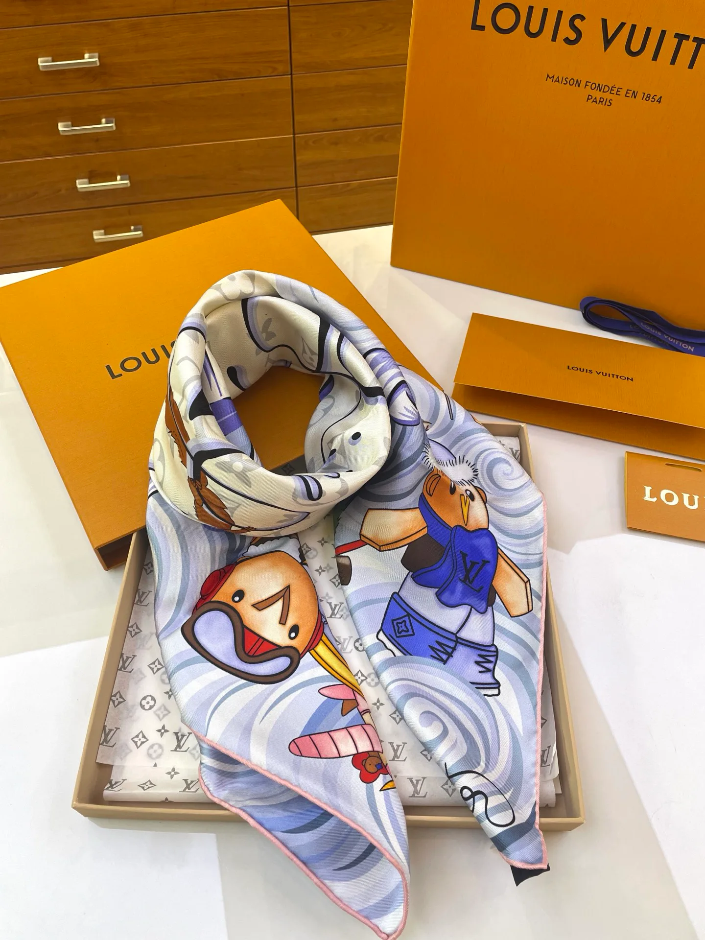 Платки Louis Vuitton 899682