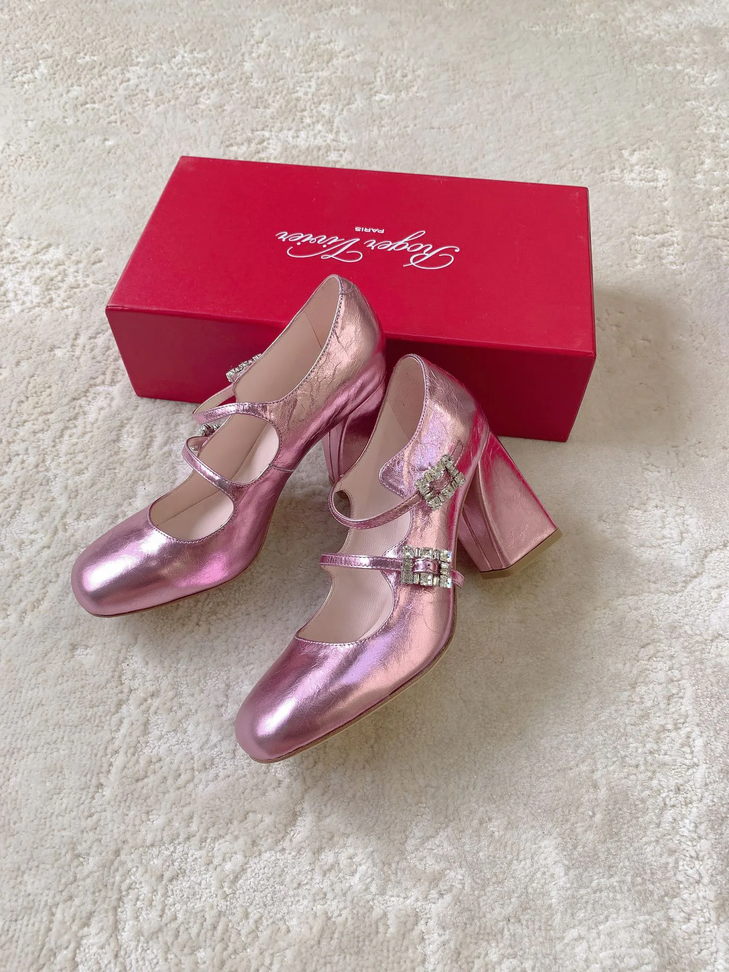 Туфли Женские Roger Vivier 17745812