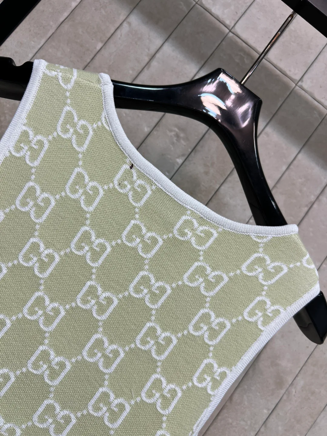 Платья Женские Gucci 18928349