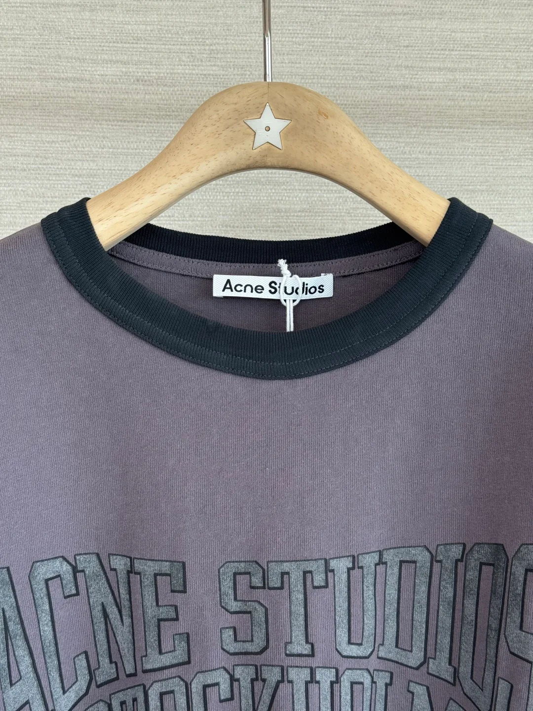 Футболки Женские Acne Studios 17469638