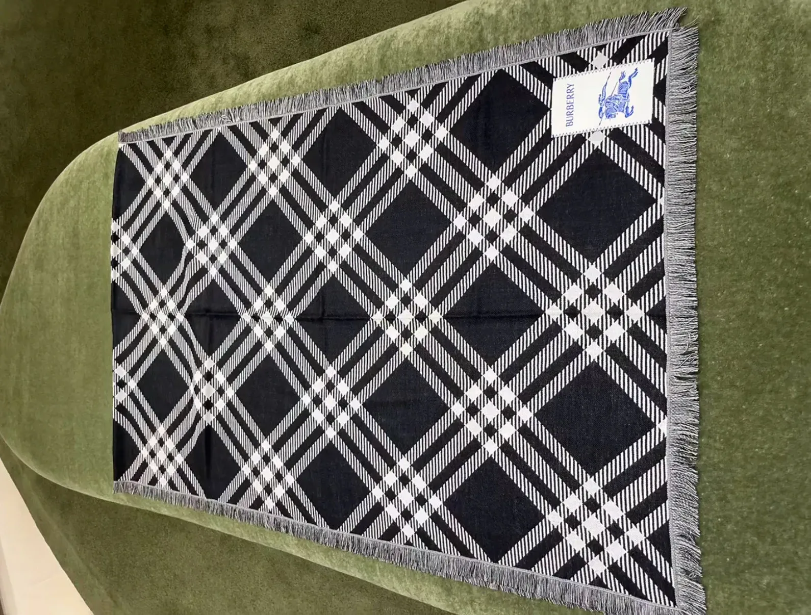 Шарфы Burberry 239865