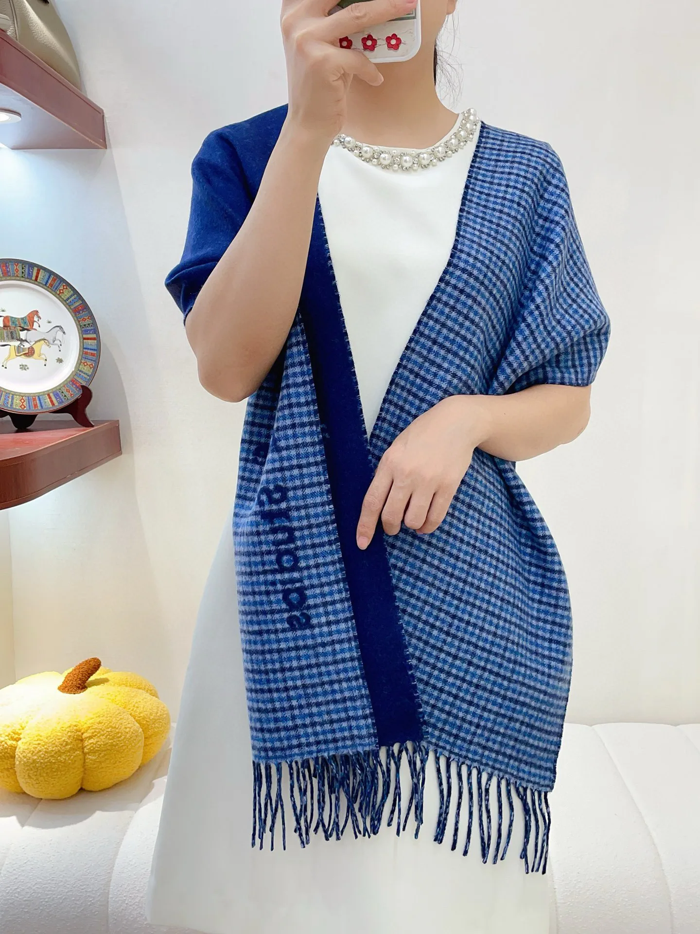 Шарфы Balenciaga 2267