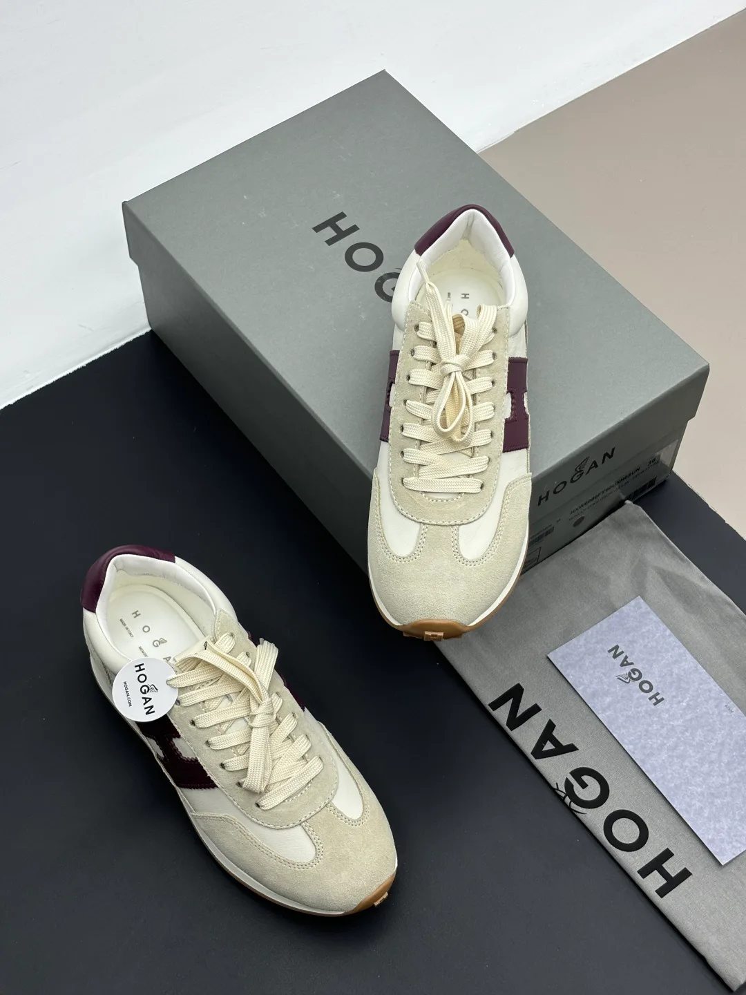 Кроссовки Женские Hogan 18732058