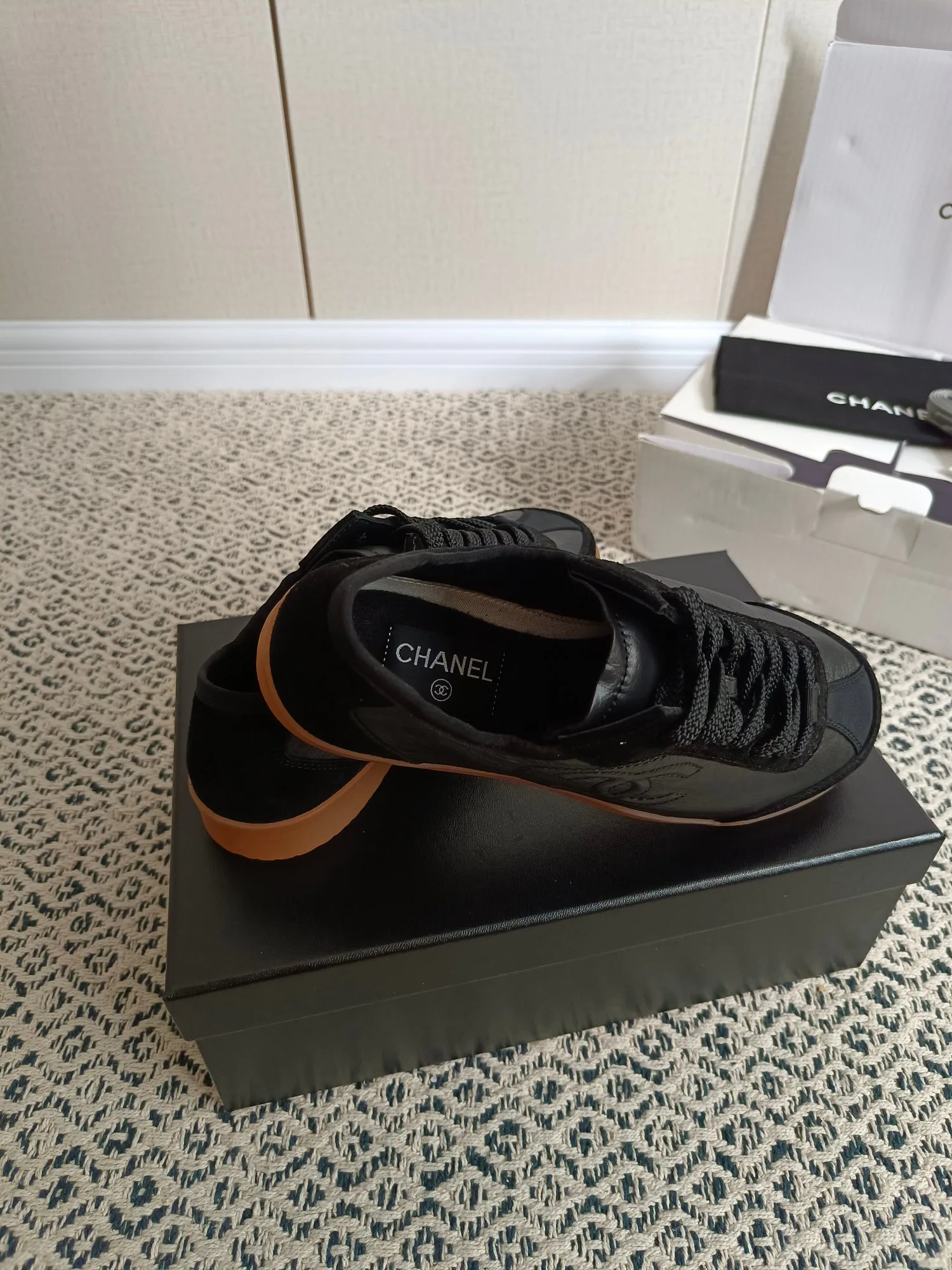 Кроссовки Женские Chanel 1285042