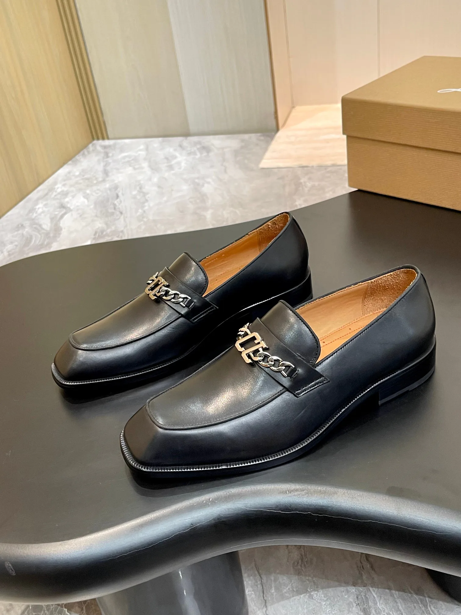 Лоферы И Туфли Мужские Christian Louboutin 18119118