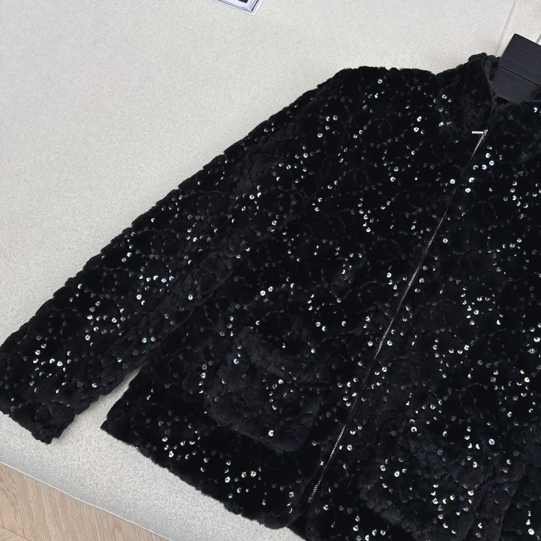 Куртки И Пуховики Женские Chanel 390551