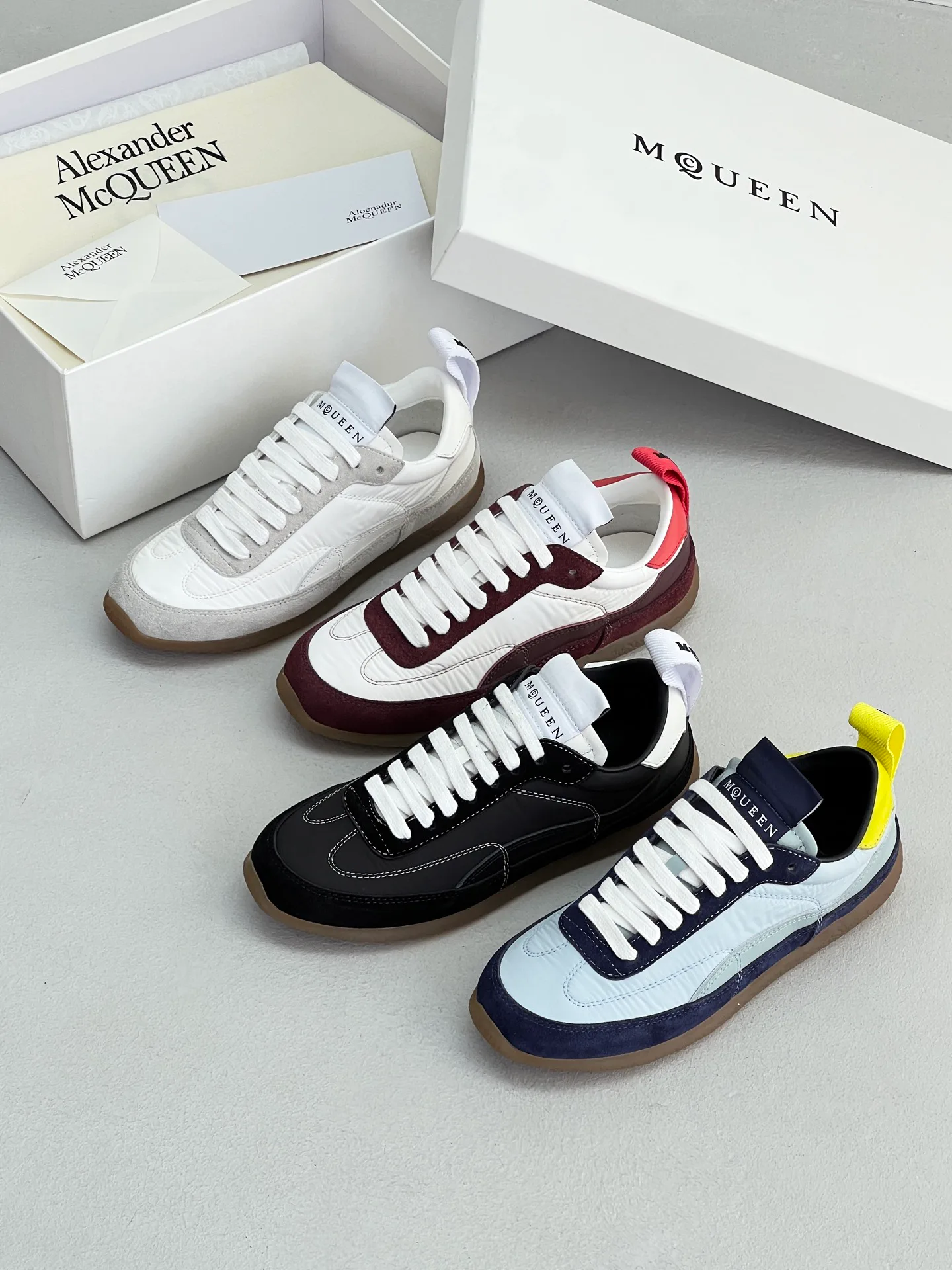 Кроссовки Женские Alexander Mcqueen 1391625