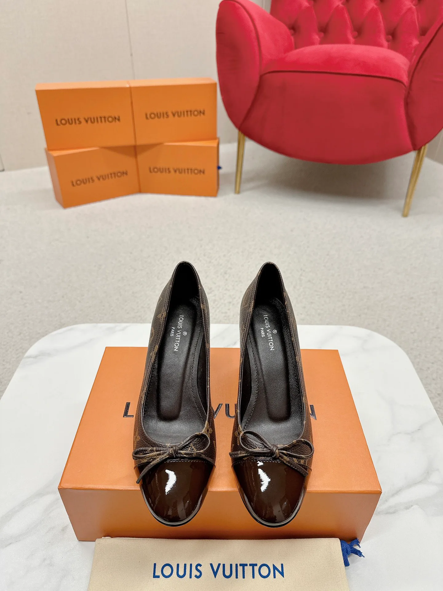 Туфли Женские Louis Vuitton 234053