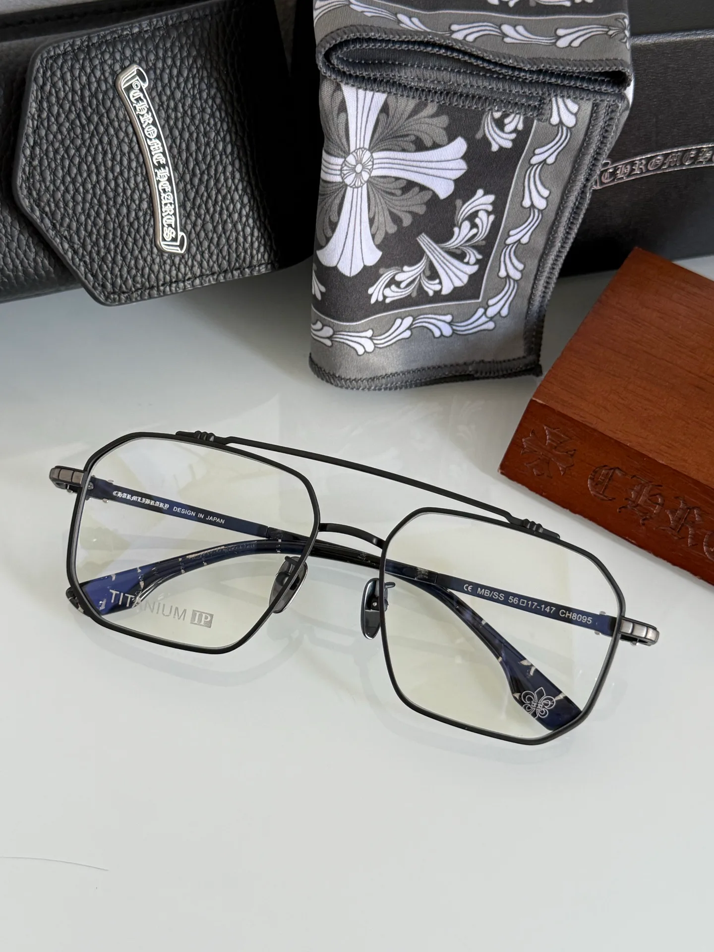 Очки Chrome Hearts 465680