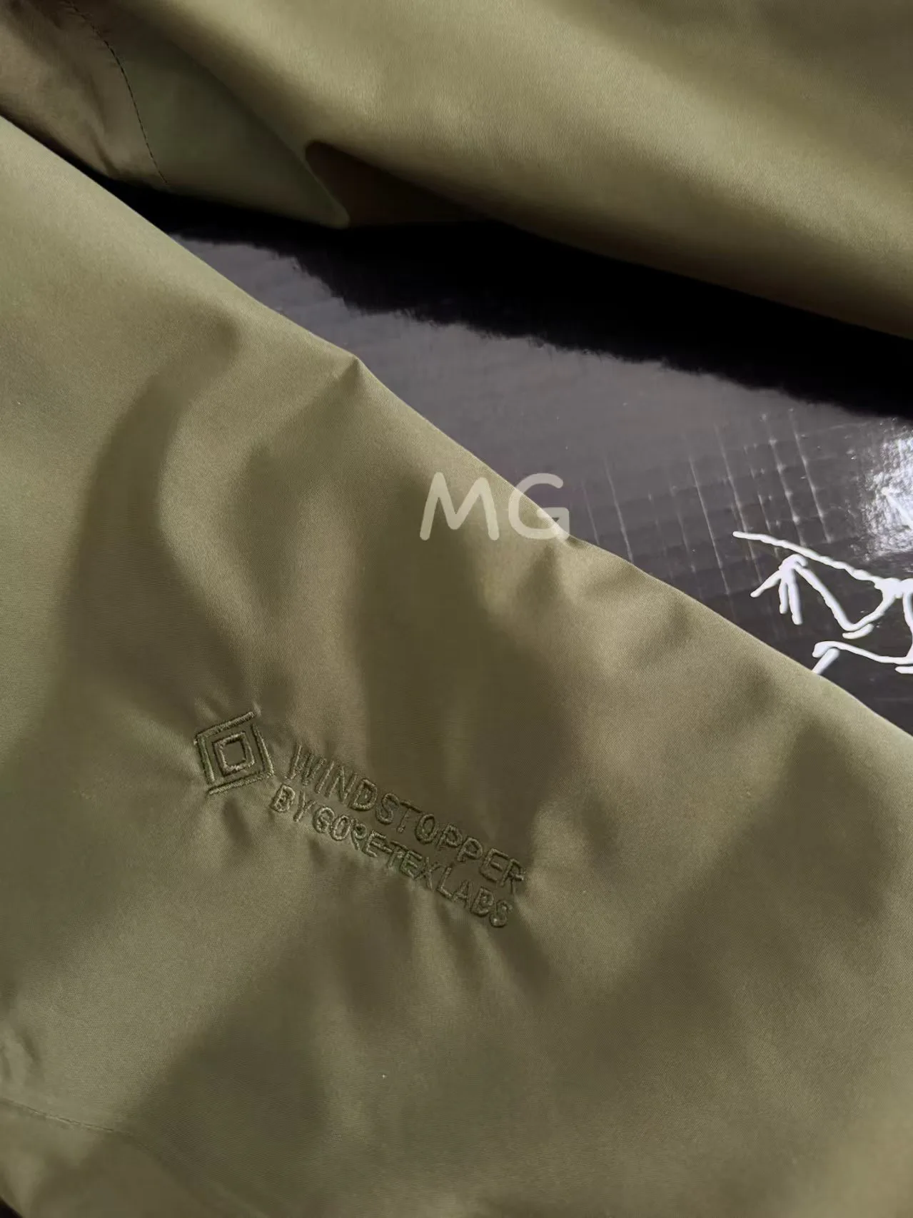 Куртки И Пуховики Женские Arcteryx 19260878