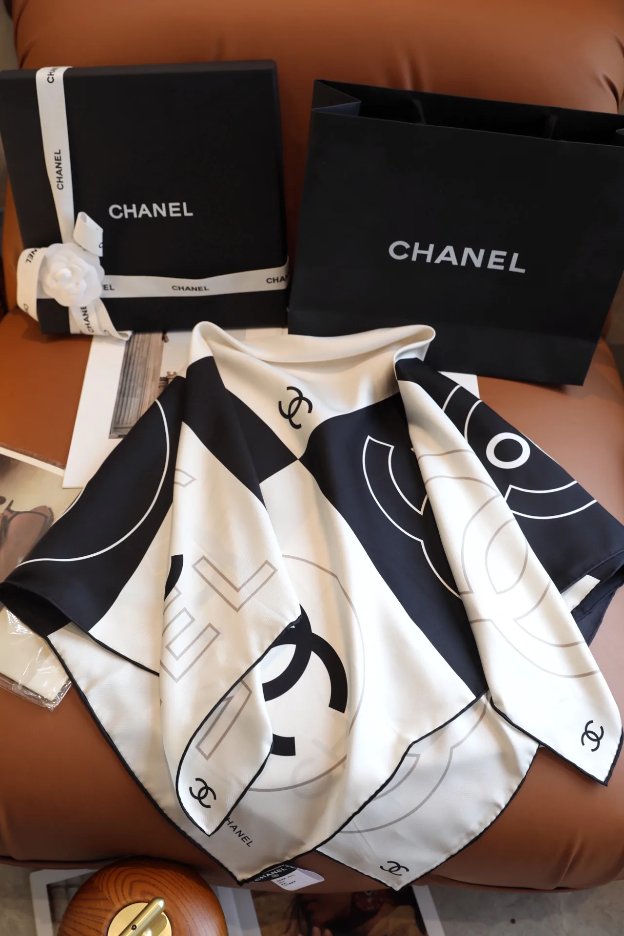 Платки Chanel 18618588