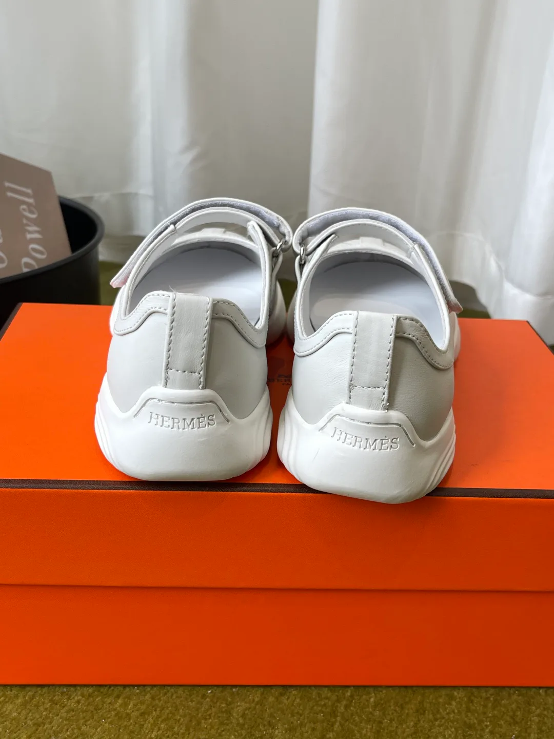 Кроссовки Женские Hermes 19578445