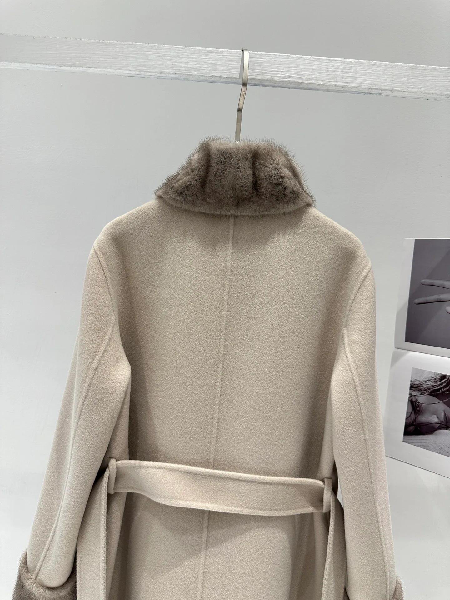 Кожаные Куртки И Дублёнки Женские Loro Piana 4545389