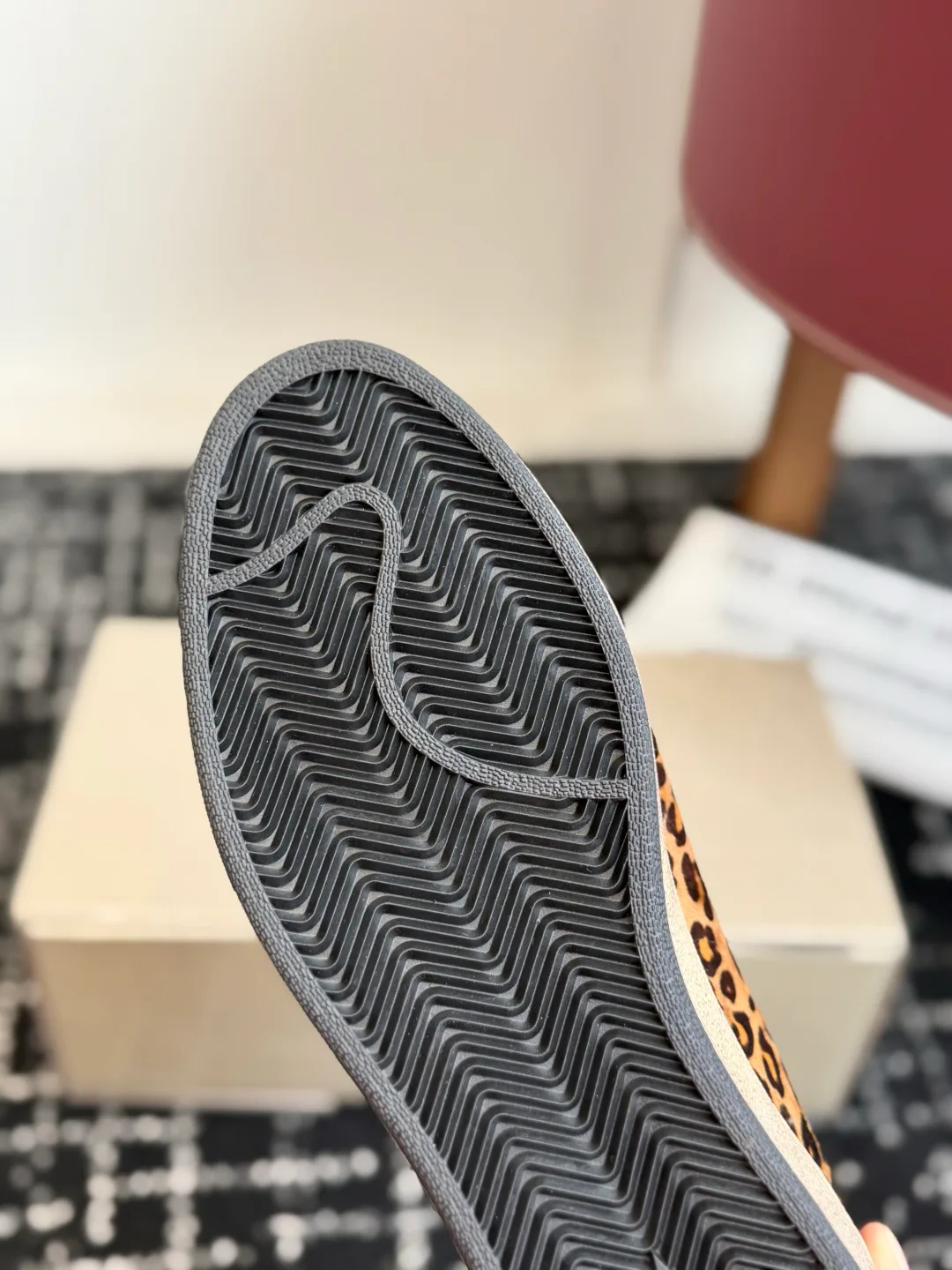 Кроссовки Женские Golden Goose 18305939