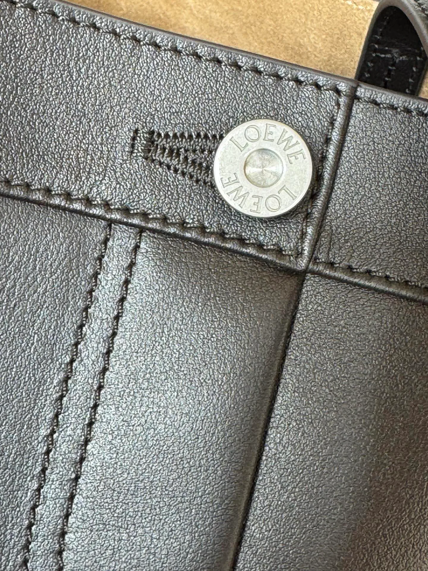 Классические Сумки Женские Loewe 1889682