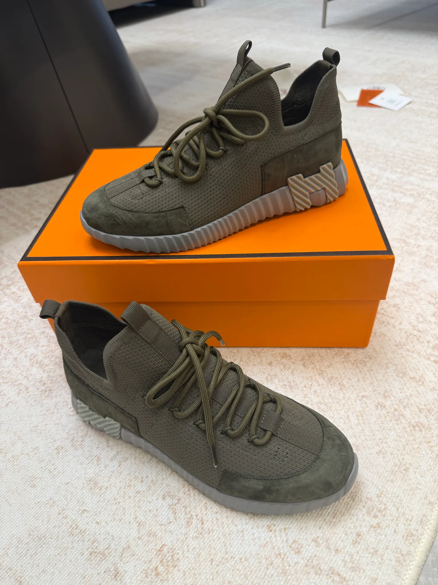 Кроссовки Женские Hermes 4855617