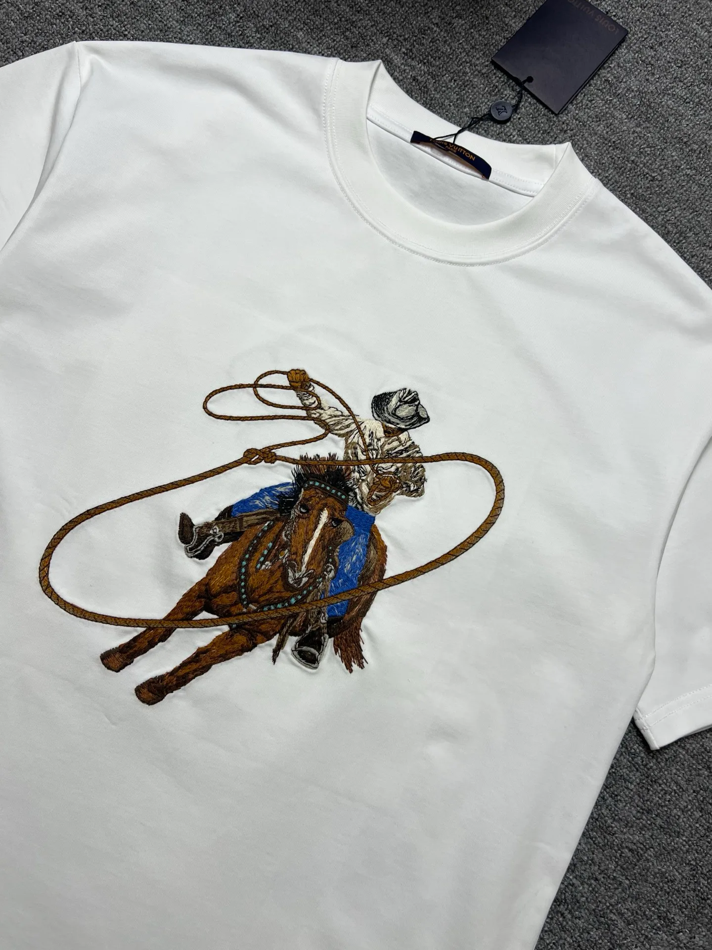 Футболки Женские Louis Vuitton 1859914