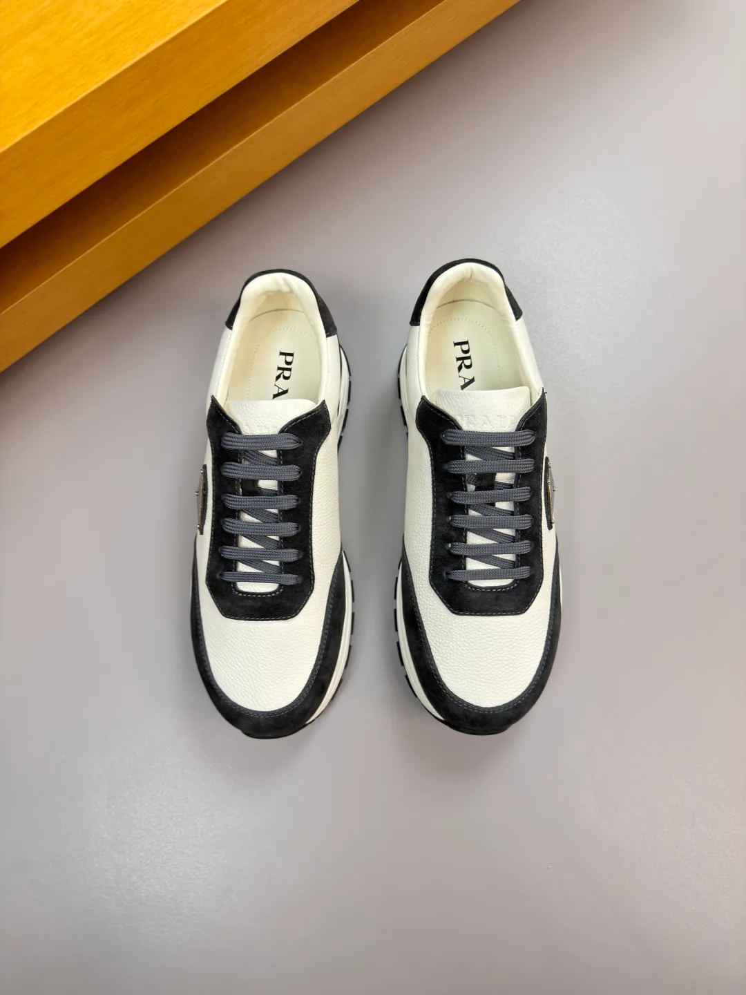 Кроссовки Мужские Prada 2389708