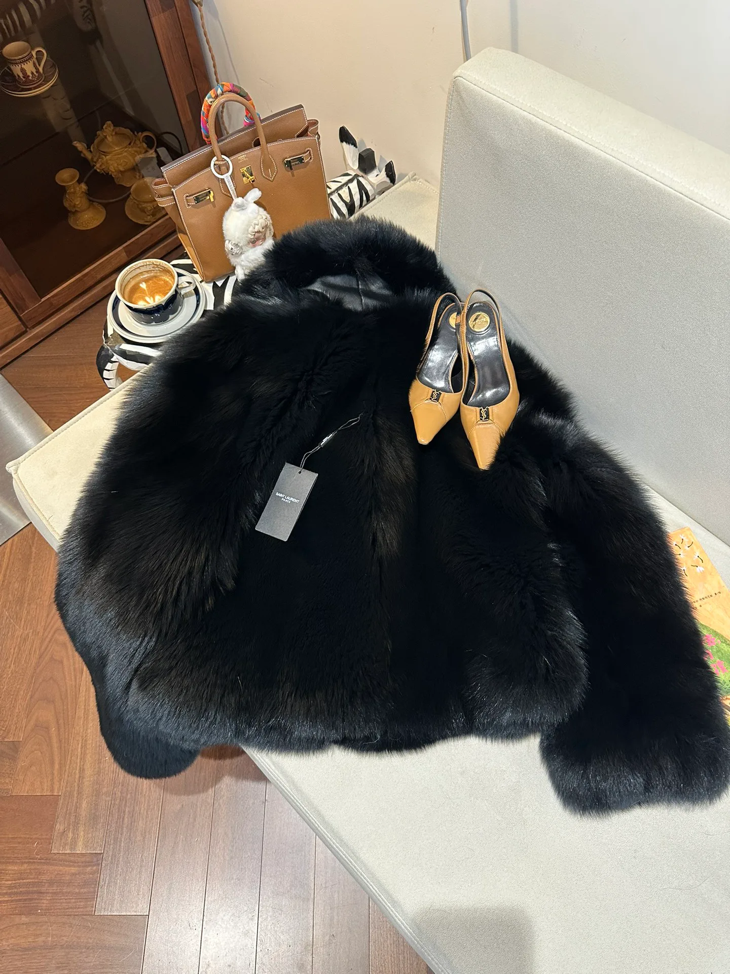 Шубы Женские Saint Laurent 18040754