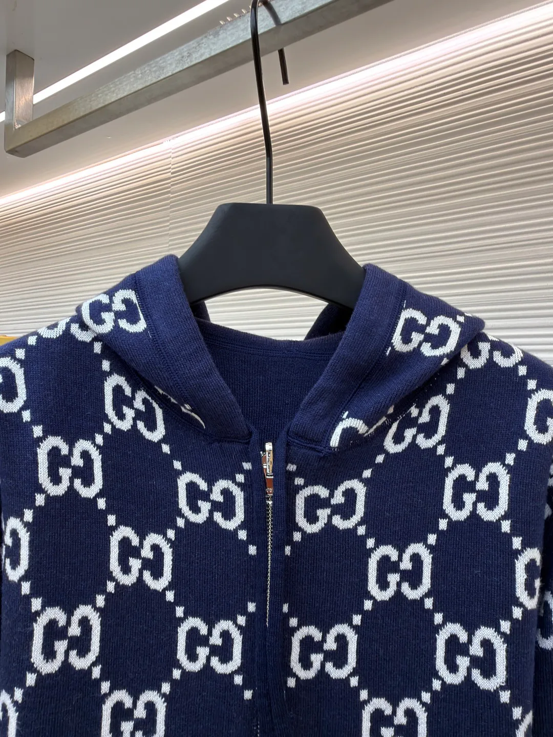 Куртки И Пуховики Мужские Gucci 9670056