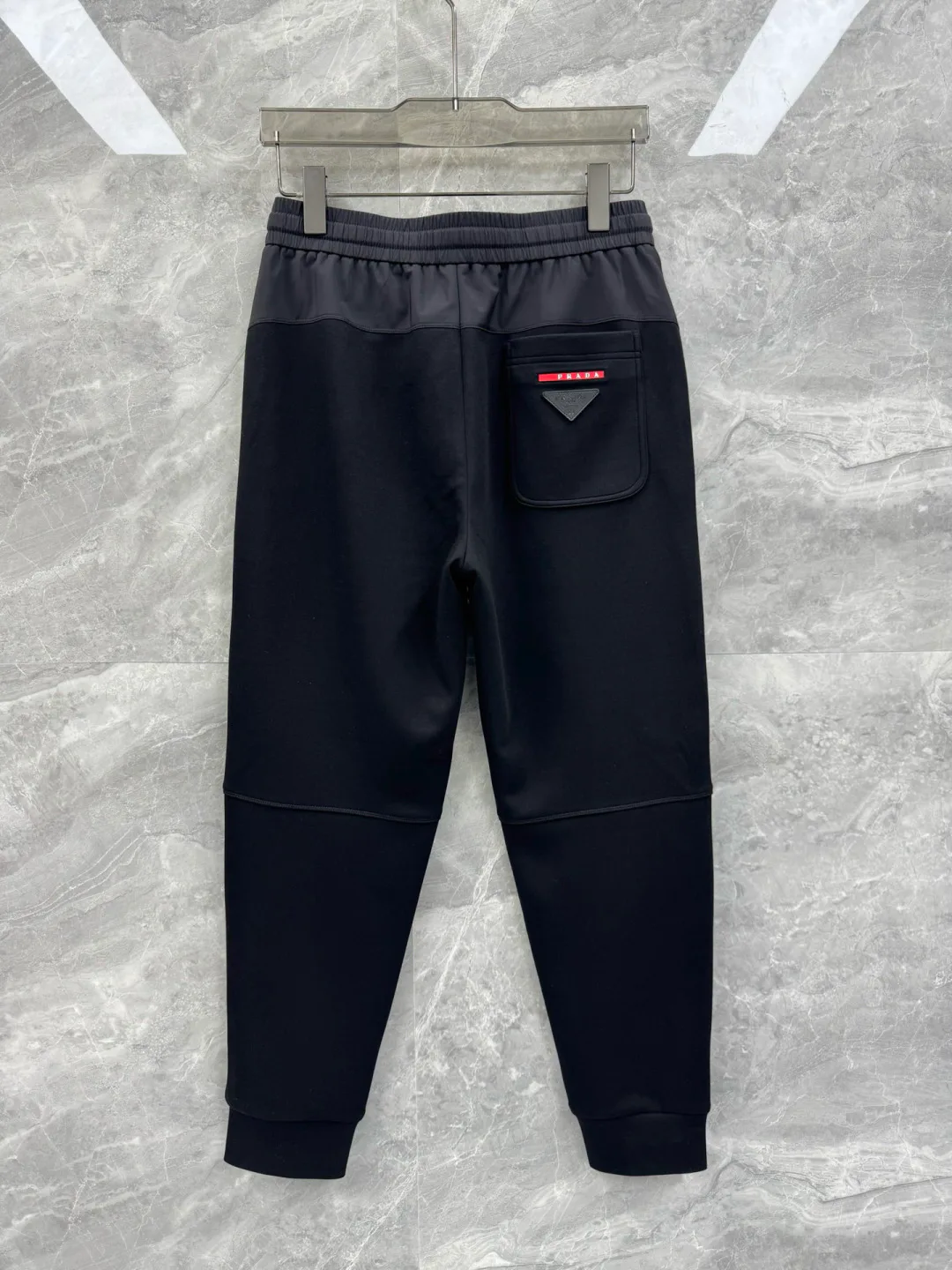 Брюки Мужские Prada 10186991