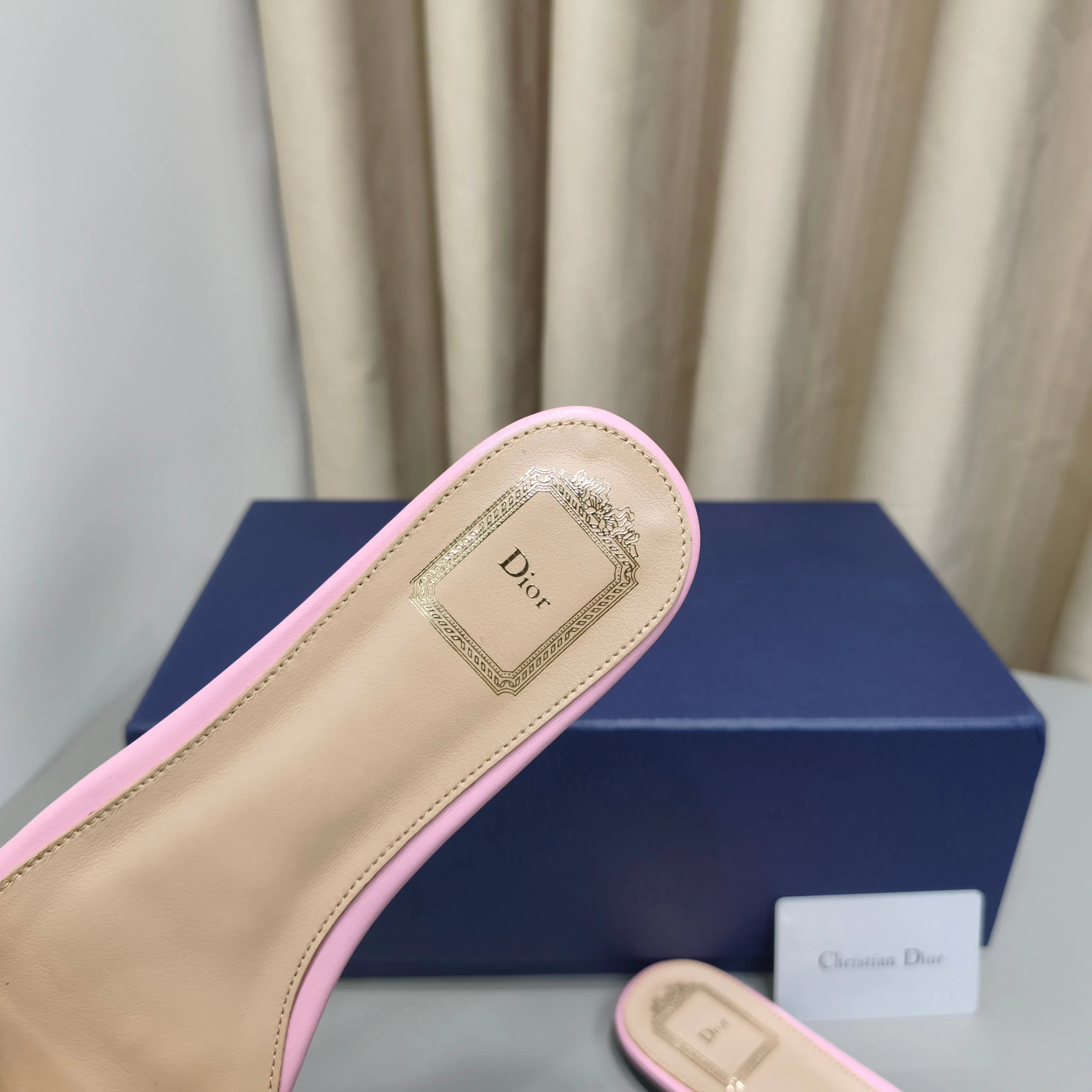 Босоножки Женские Christian Dior 17988704
