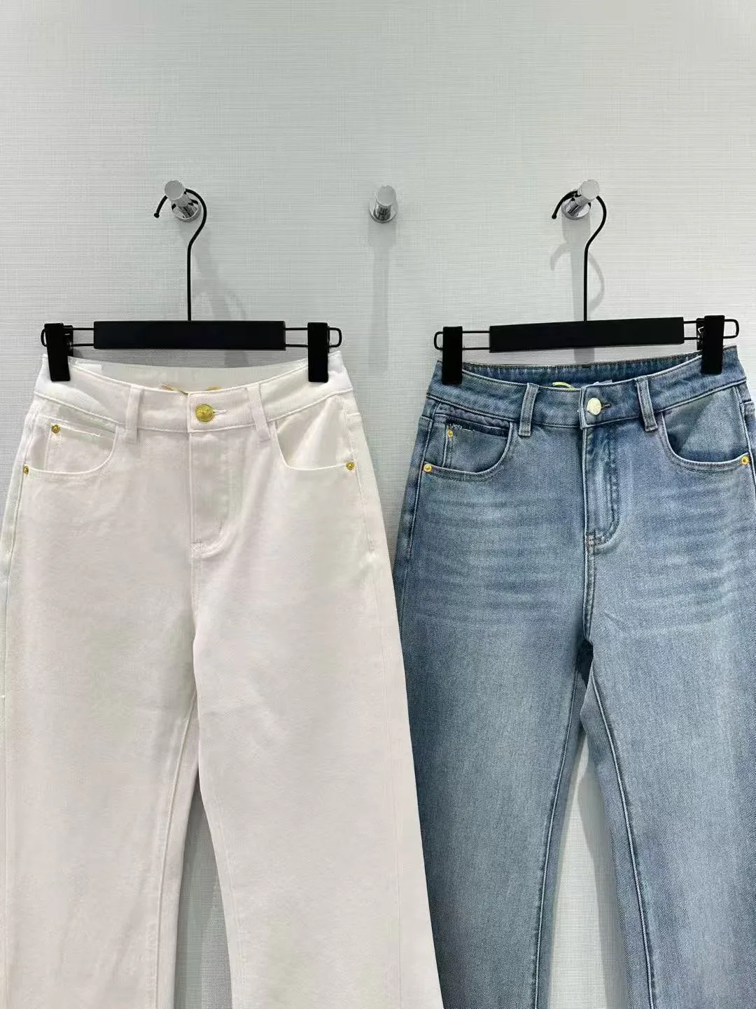 Джинсы Женские Saint Laurent 1698617