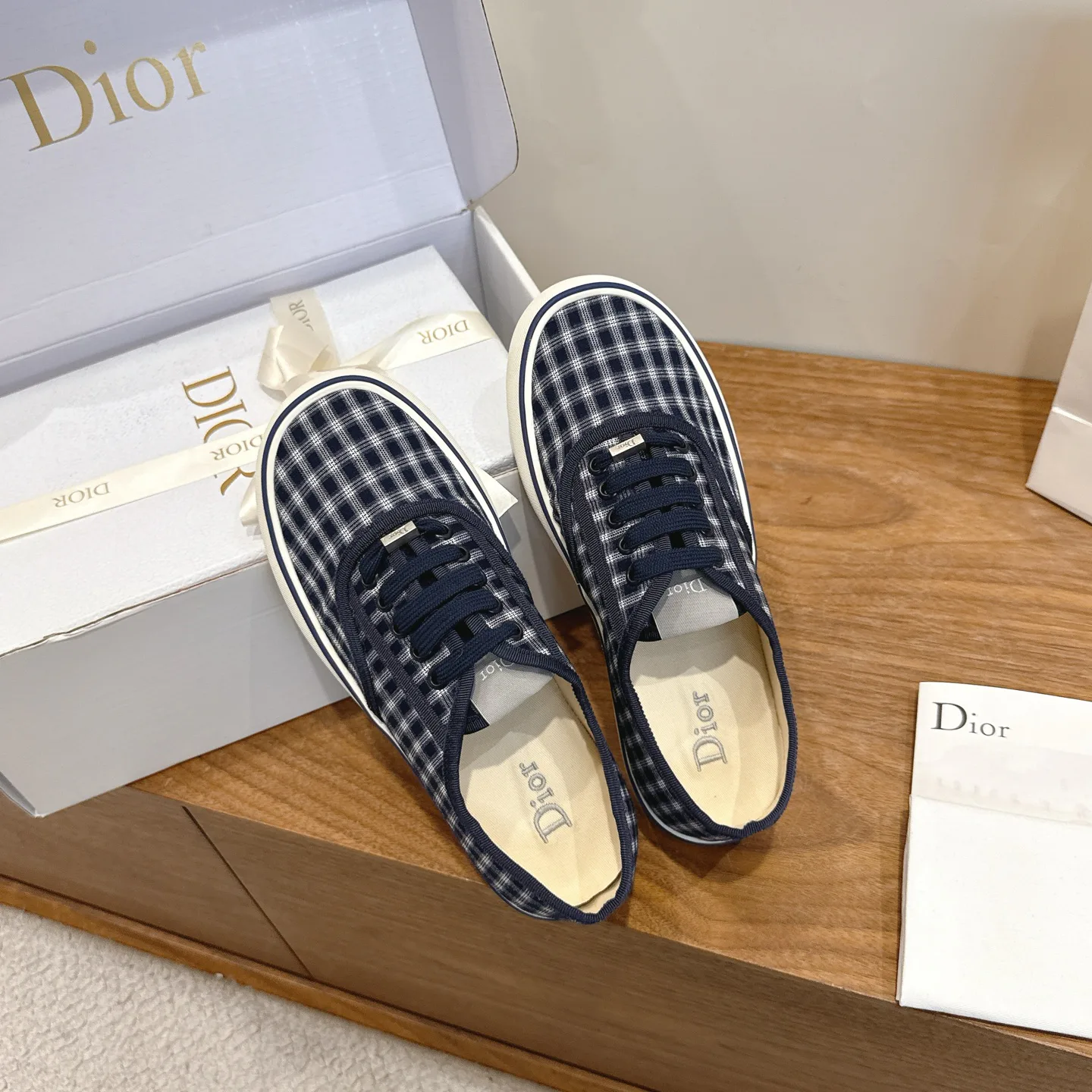 Кроссовки Женские Christian Dior 18083842