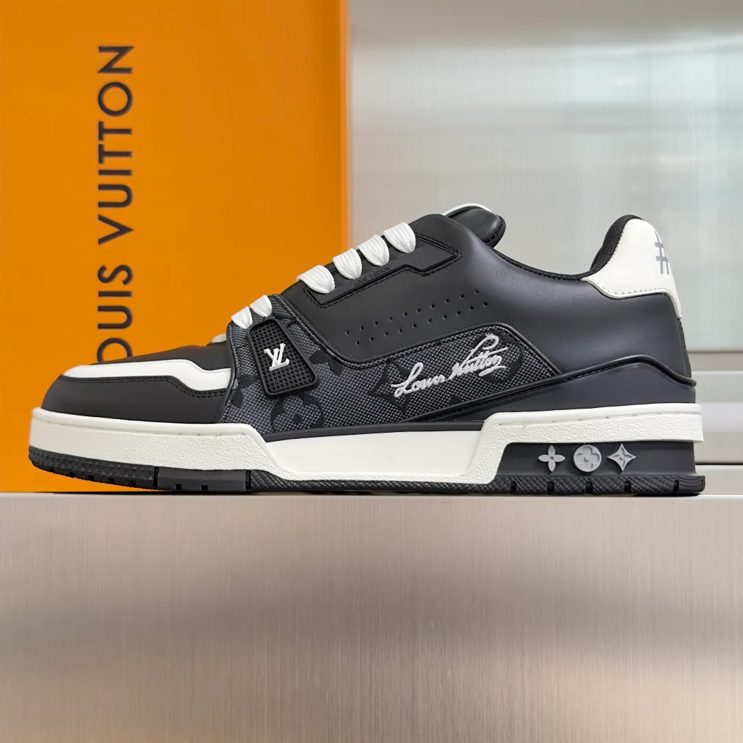 Кроссовки Мужские Louis Vuitton 13540714