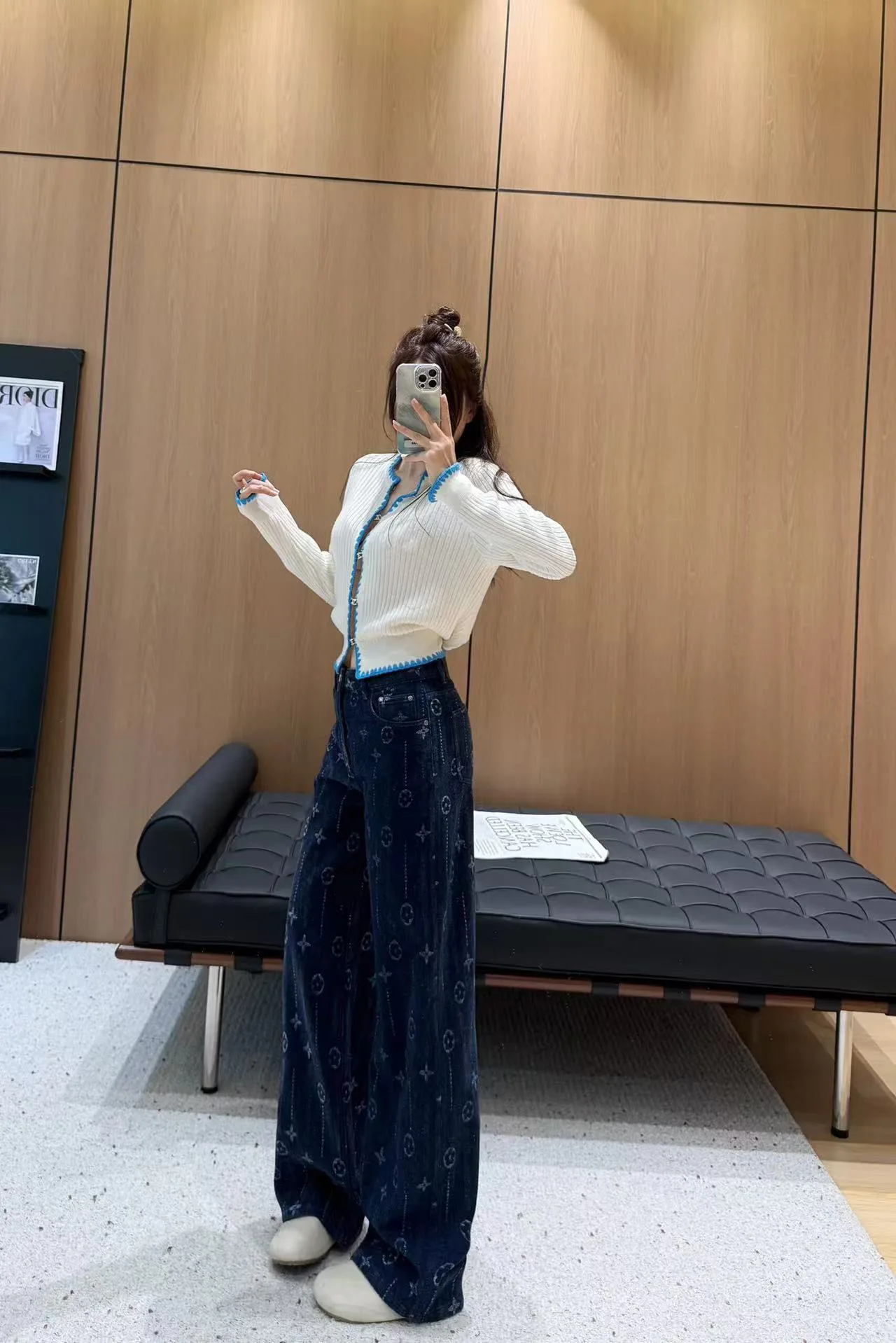 Джинсы Женские Louis Vuitton 11433509