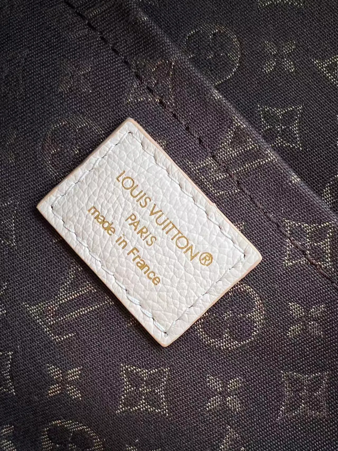 Классические Сумки Женские Louis Vuitton 17813547