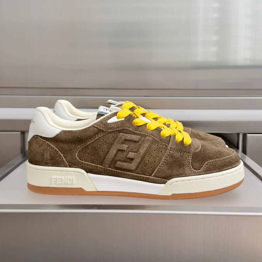 Кроссовки Женские Fendi 17729644