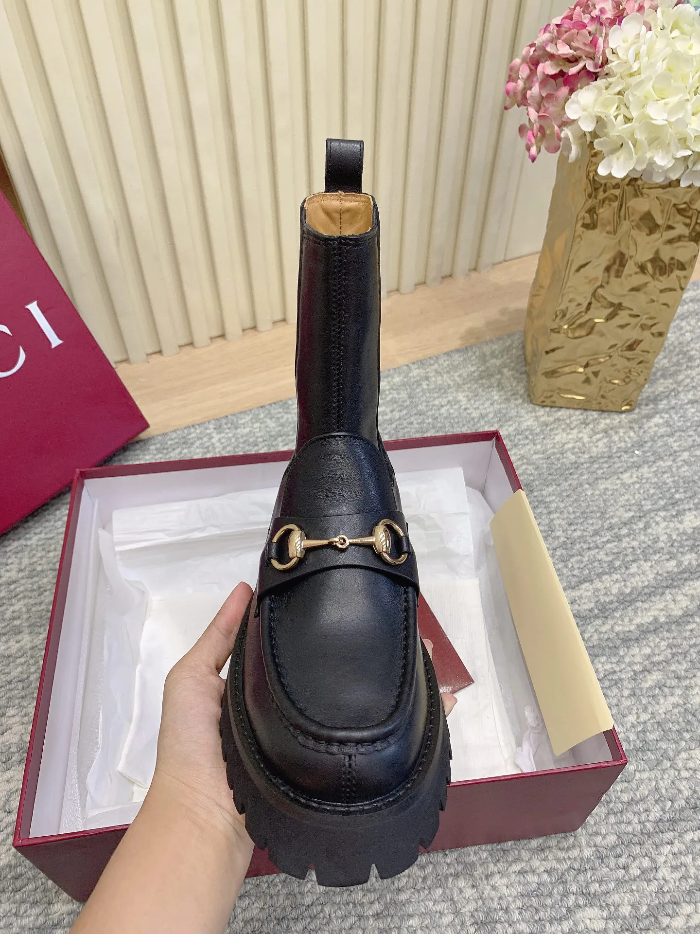 Ботинки Женские Gucci 19561622