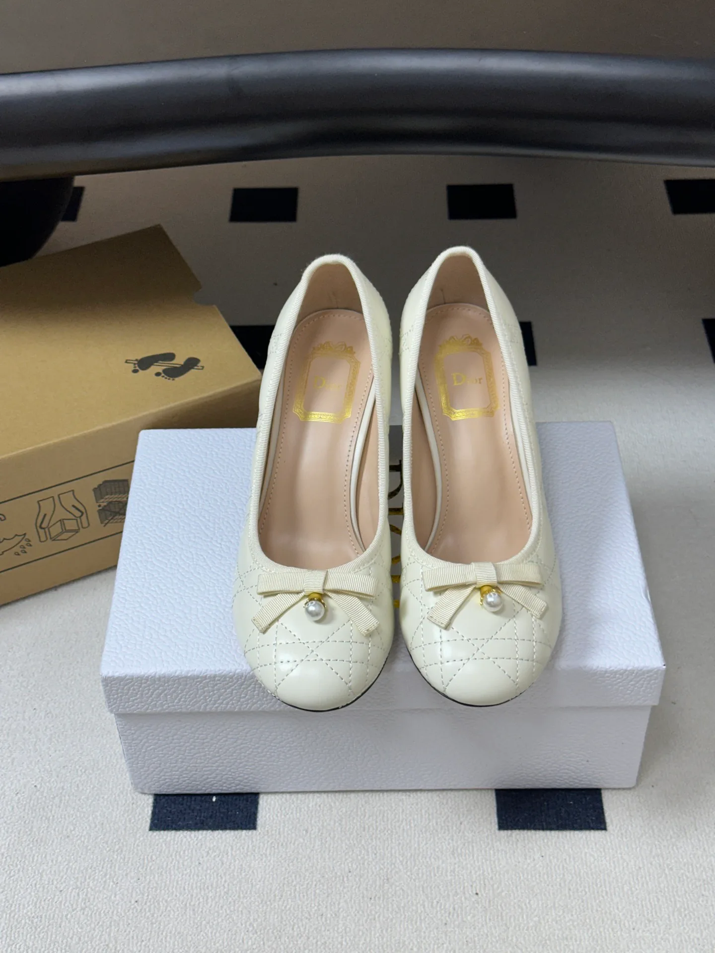 Туфли Женские Christian Dior 18049444