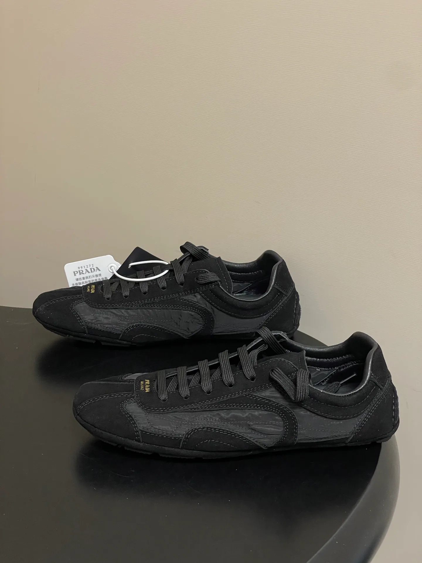 Кроссовки Женские Prada 12880114