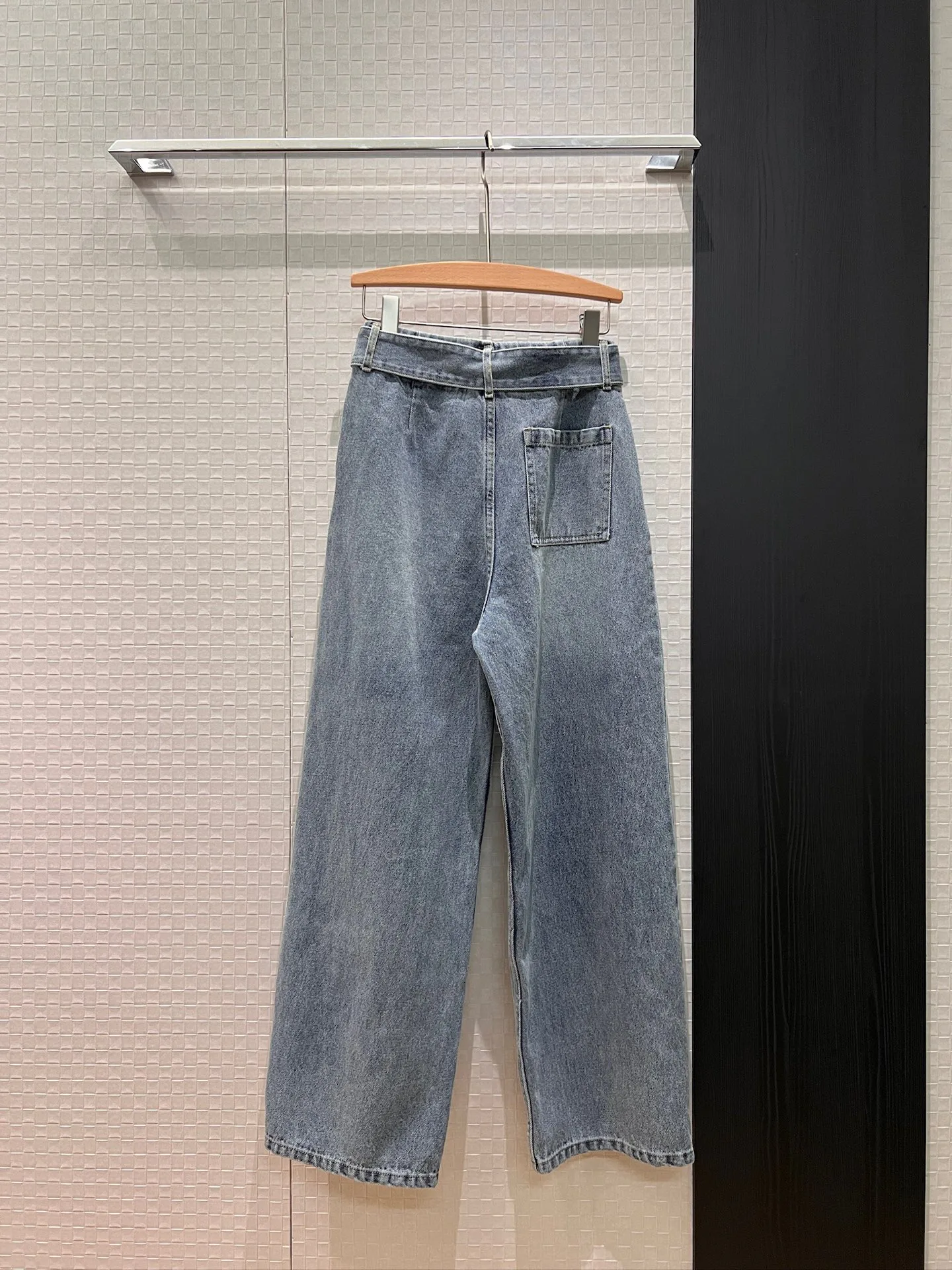 Джинсы Женские Loewe 18734123