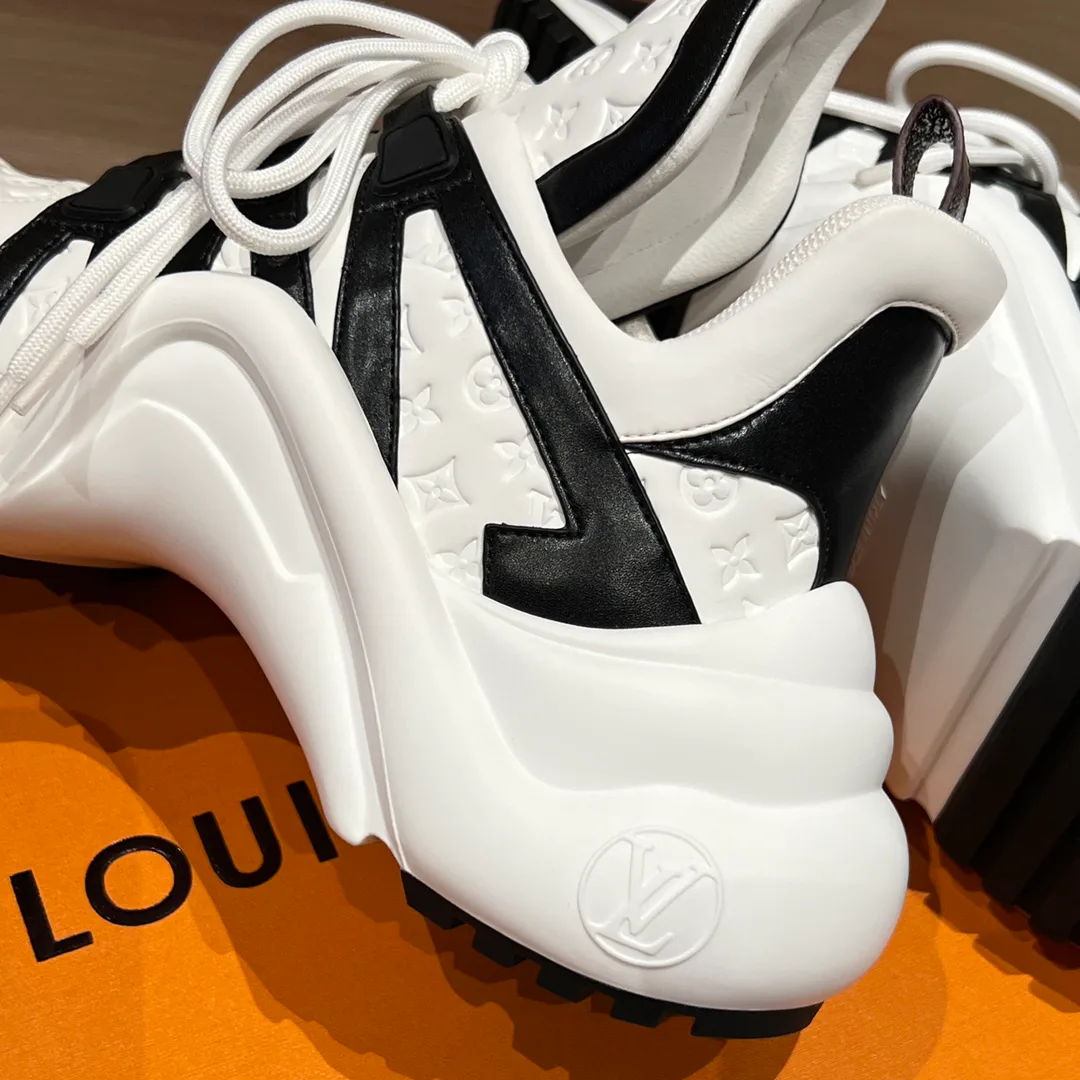 Кроссовки Женские Louis Vuitton 371434