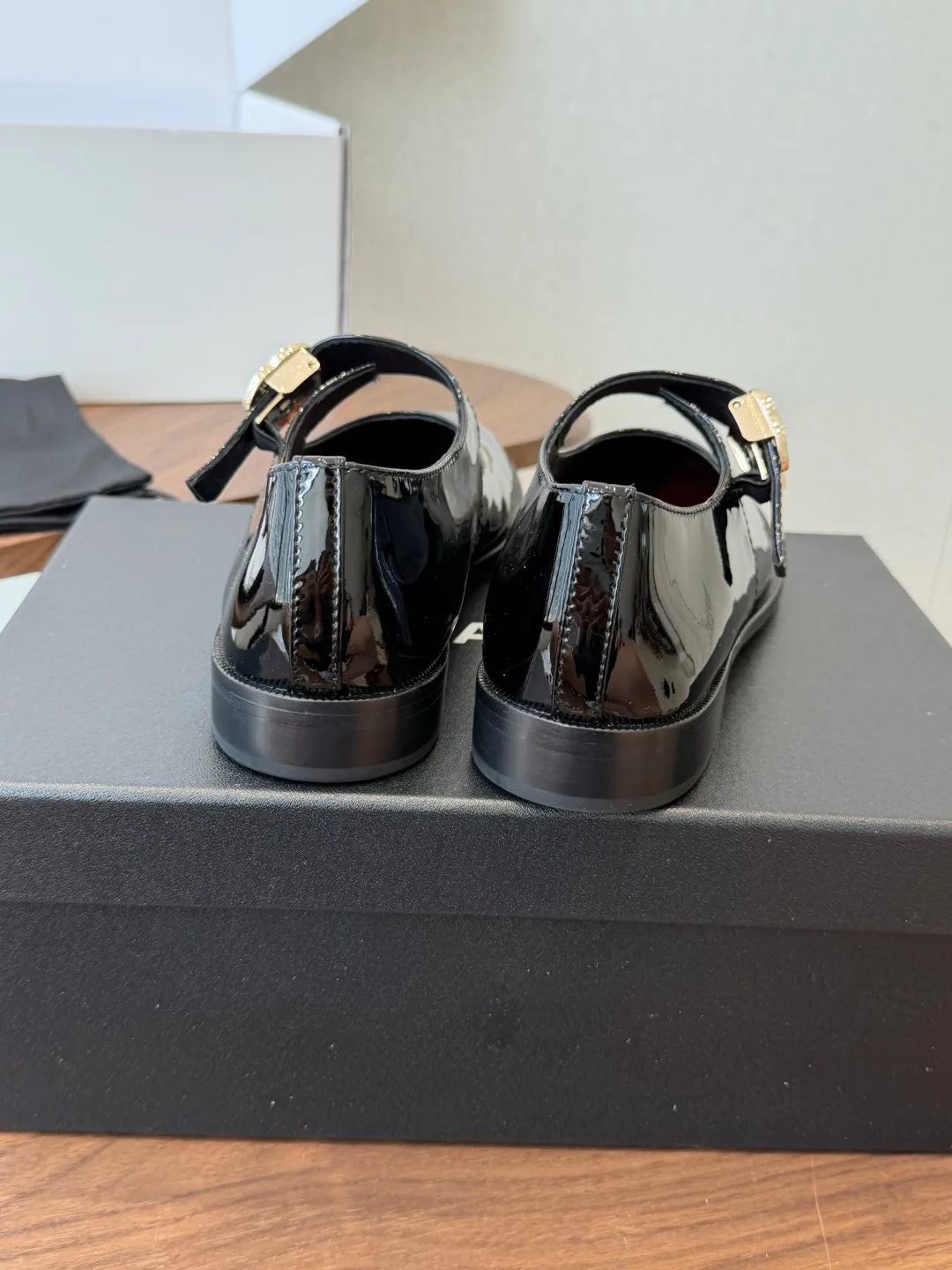 Туфли Женские Chanel 17364652
