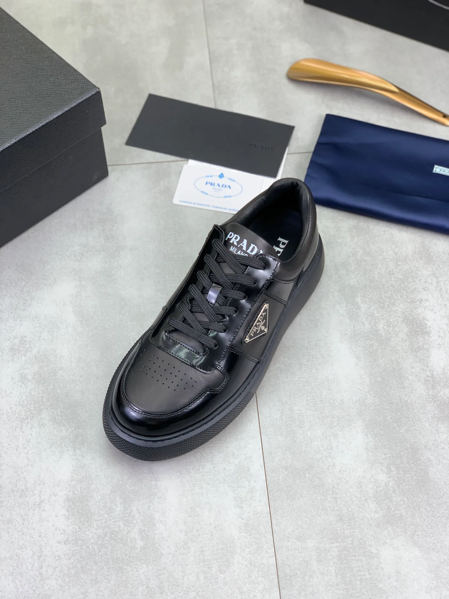 Кроссовки Мужские Prada 13428276