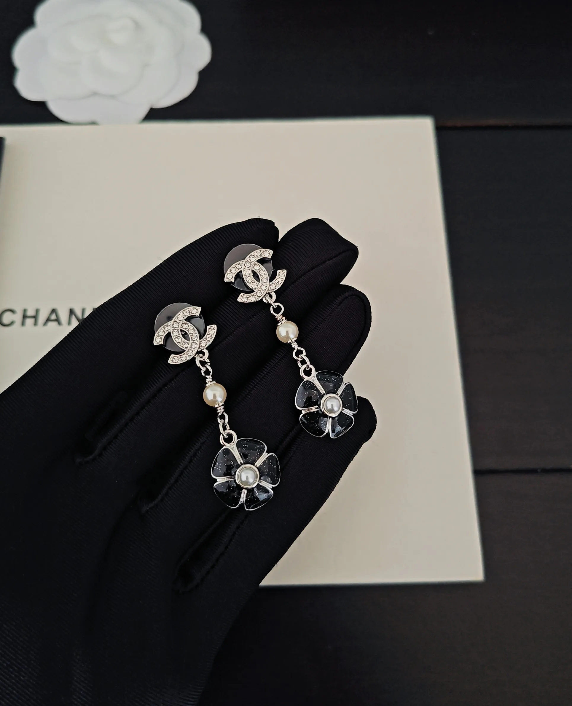 Бижутерия Chanel 423366