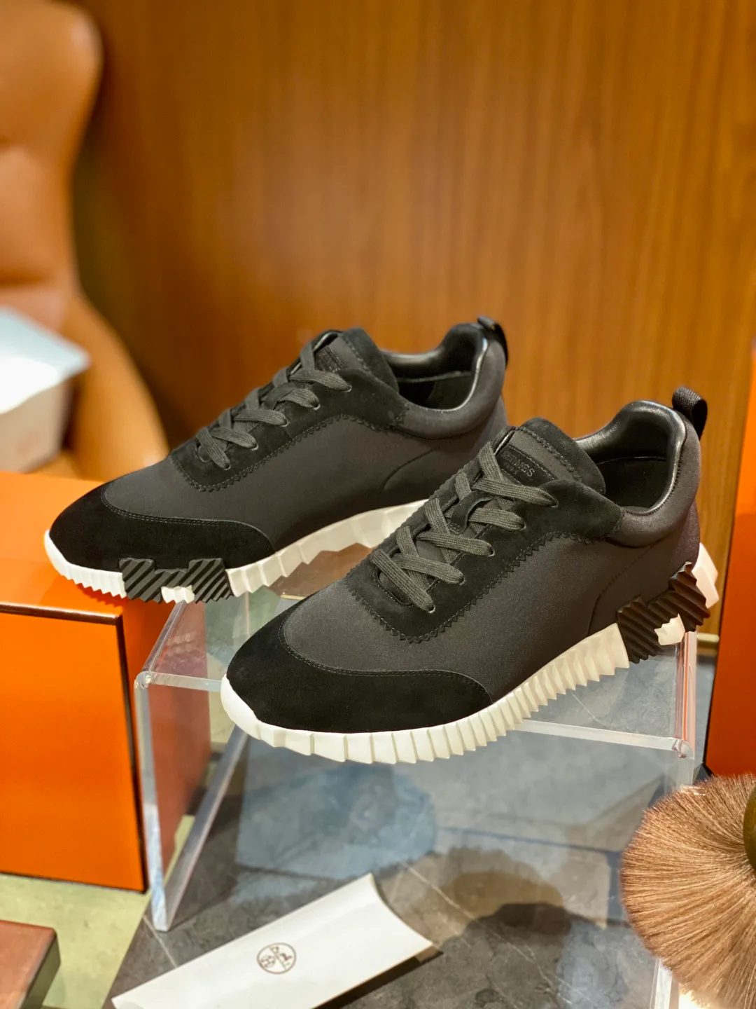 Кроссовки Женские Hermes 14118325