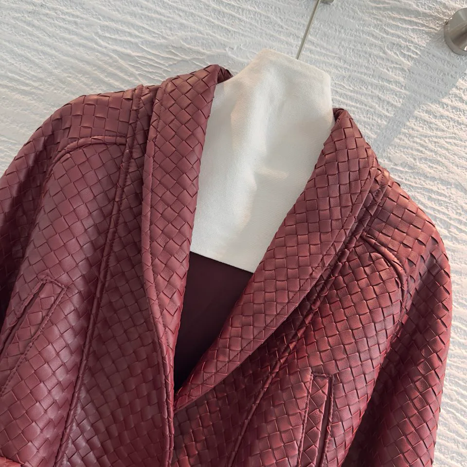 Кожаные Куртки И Дублёнки Женские Bottega Veneta 17417182