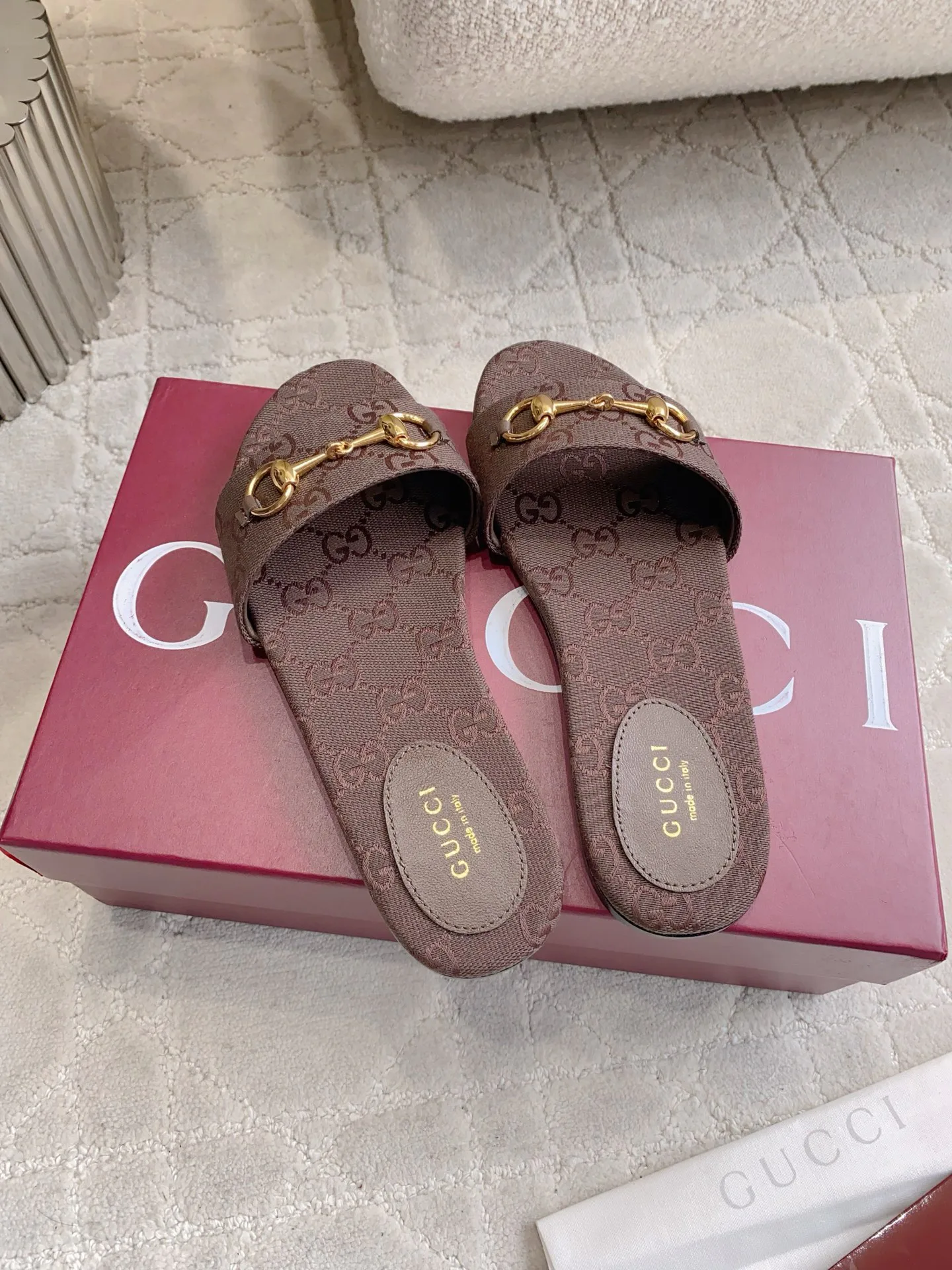 Шлепанцы Женские Gucci 11870014