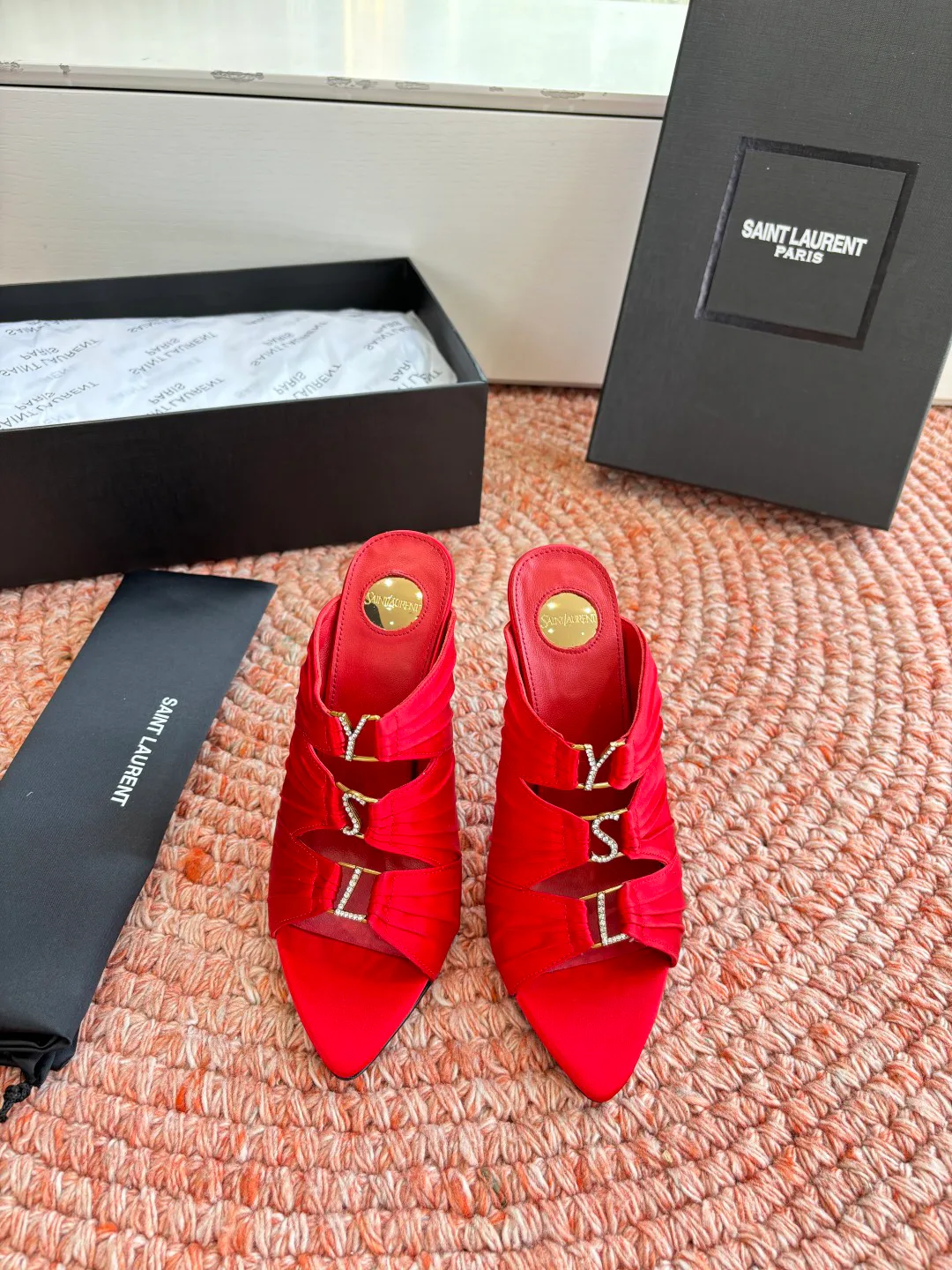 Босоножки Женские Saint Laurent 10211617