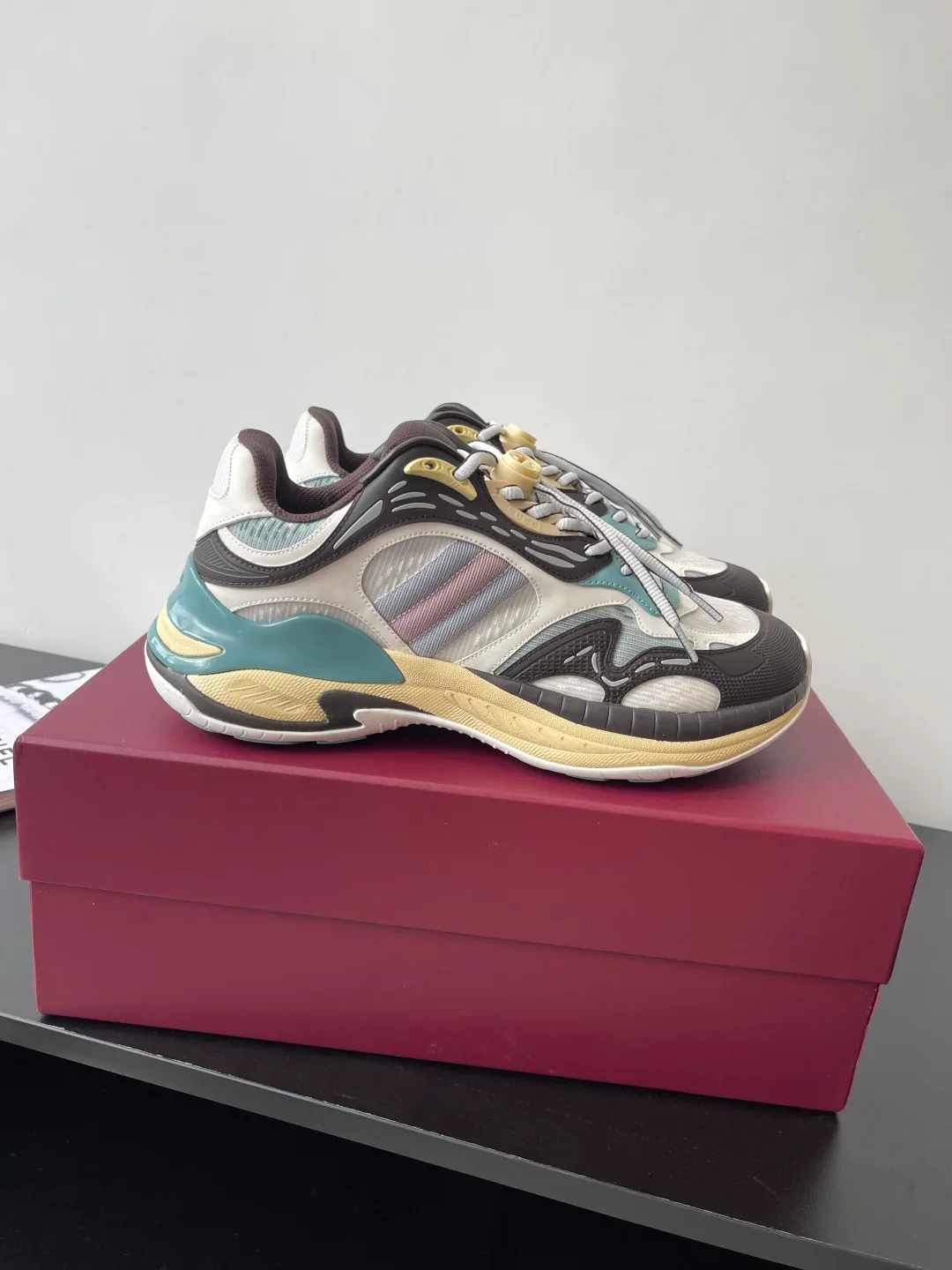 Кроссовки Мужские Gucci 11770298