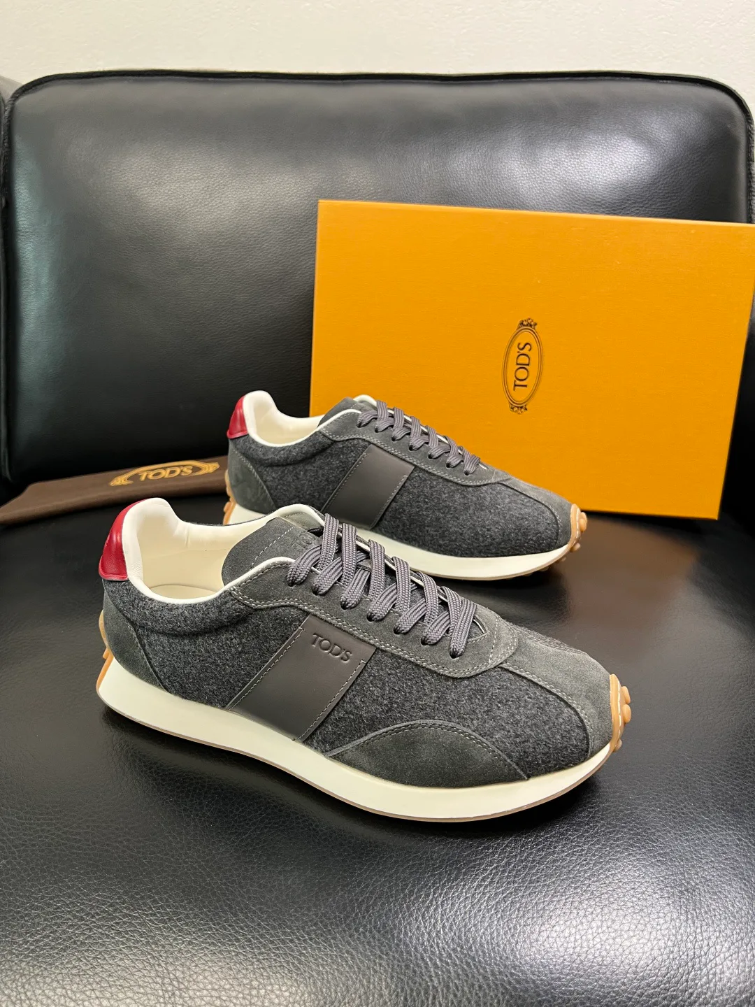 Кроссовки Женские Tod's 420048