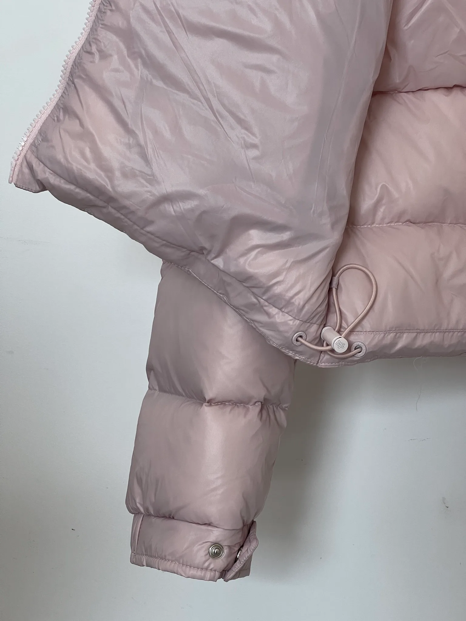 Куртки И Пуховики Женские Moncler 18416133